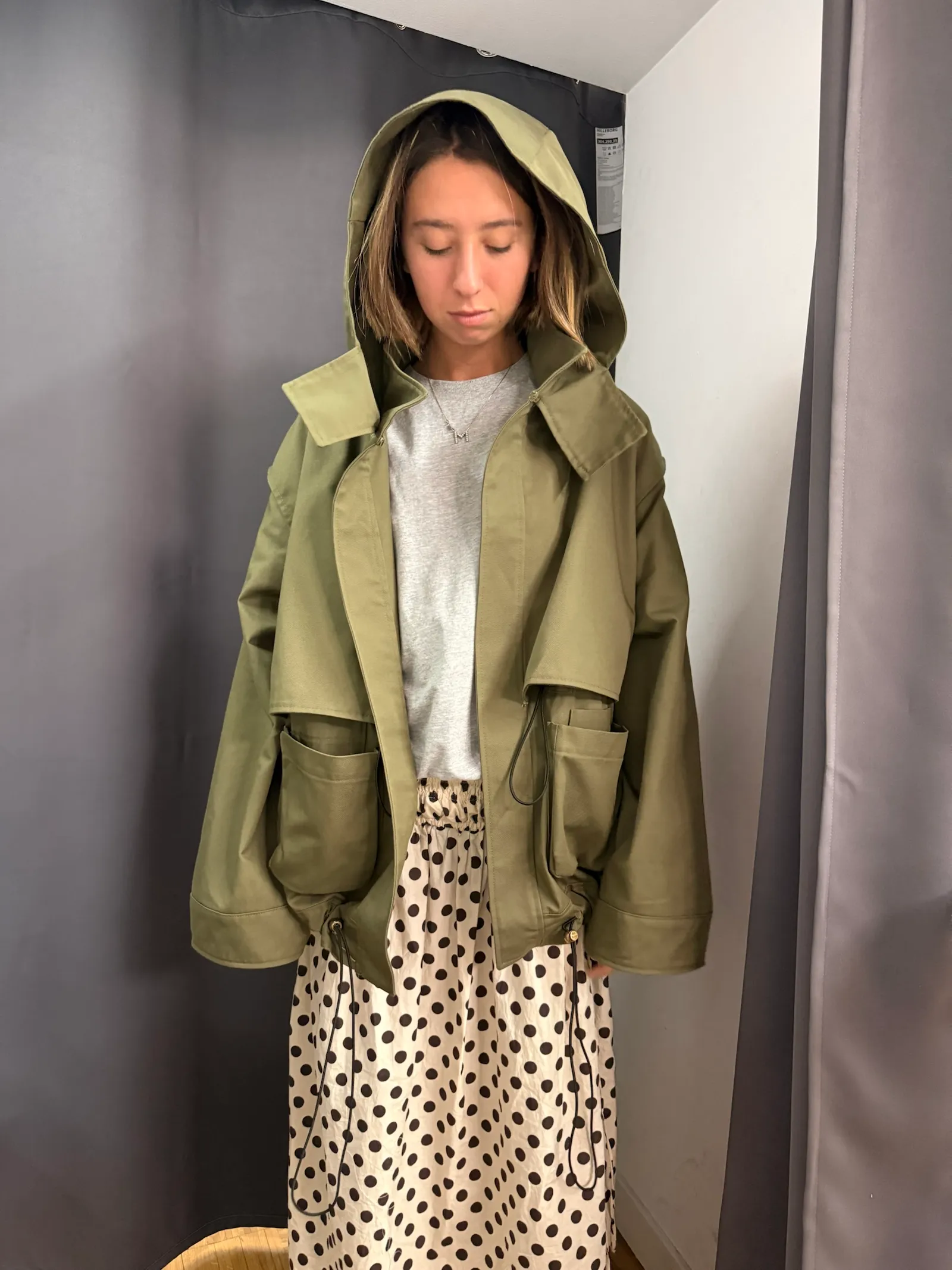 Prueba de la chaqueta con capucha